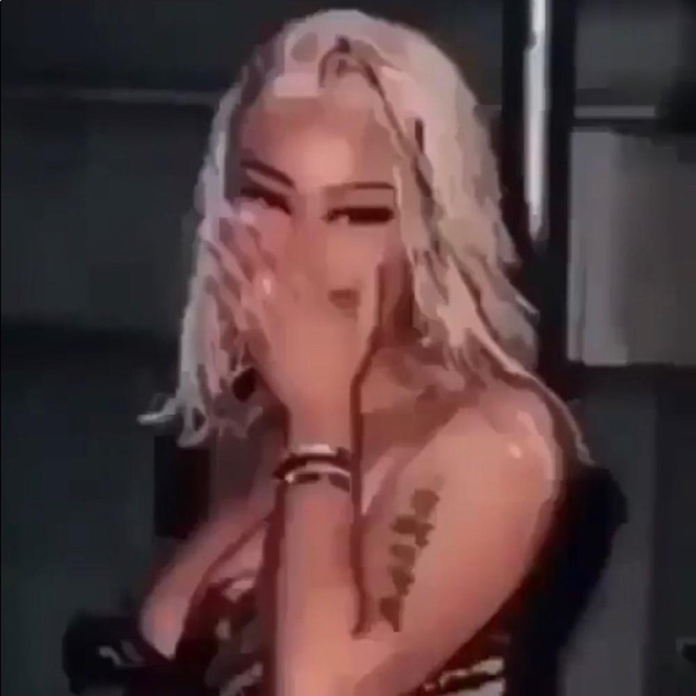 Meet your Posher, Leyah